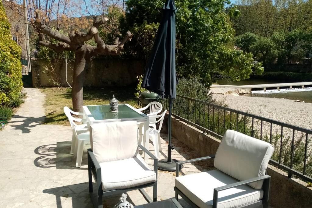 Bize-Minervois Character Filled House Overlooking The River Cesse מראה חיצוני תמונה